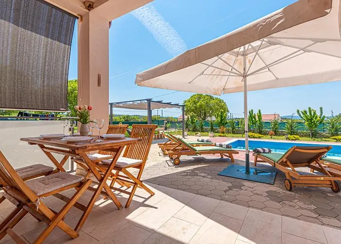 Barbara * Pakovo Selo