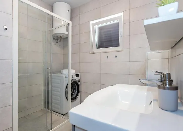 Barbara * Pakovo Selo